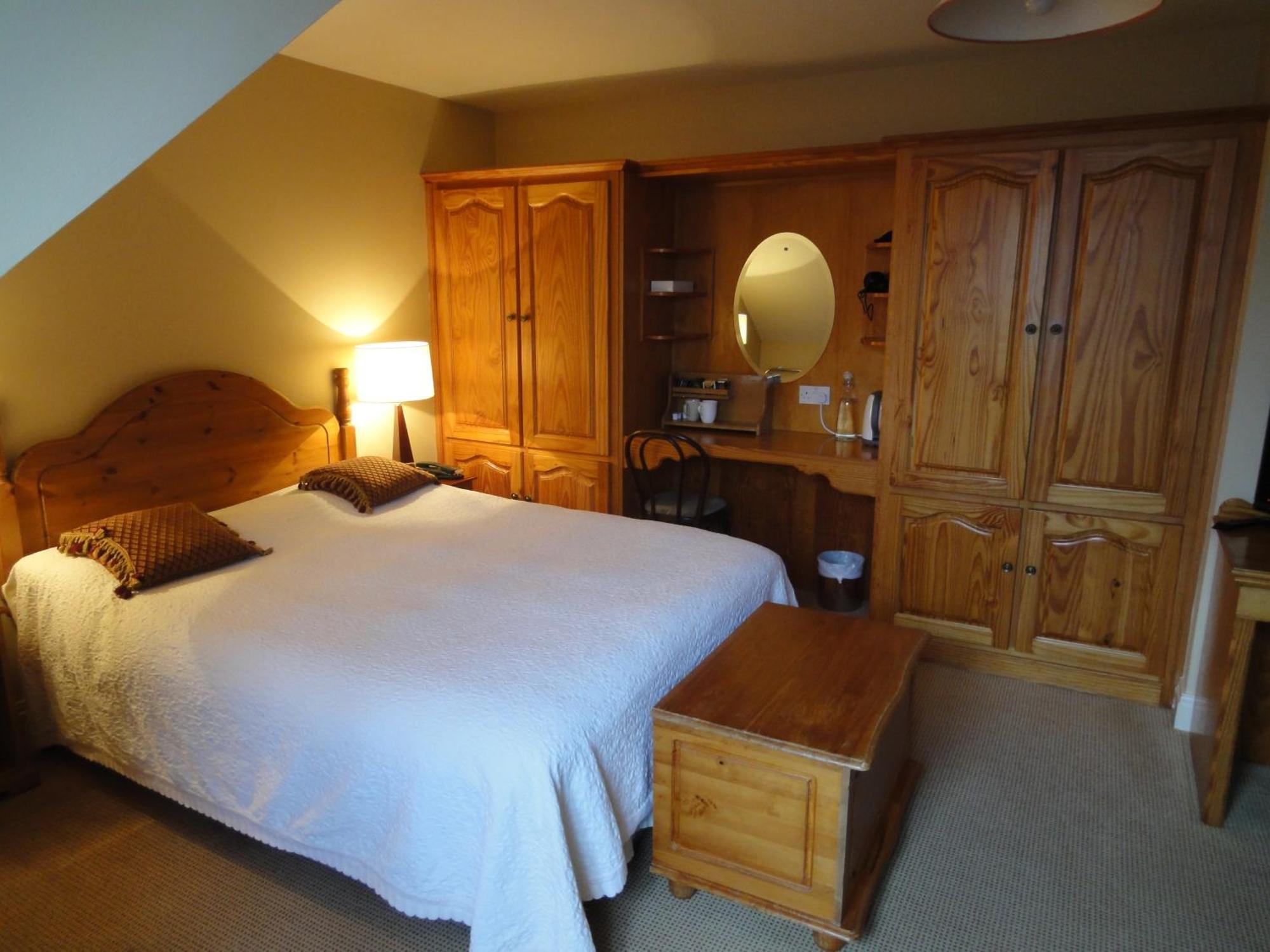 Bambury'S Guesthouse دينغل الغرفة الصورة